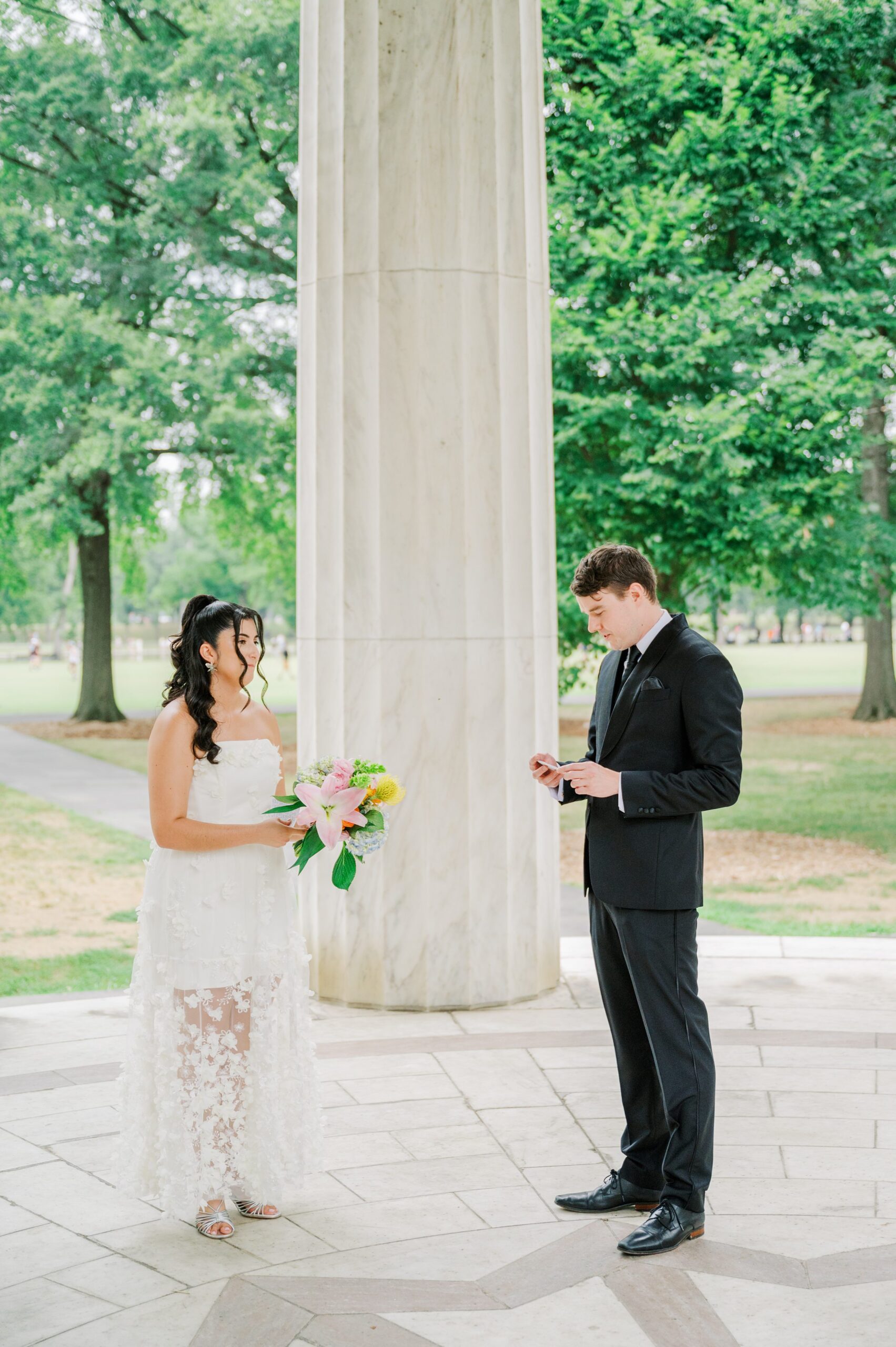 Summer elopement at the DC War Memorial Photographed by Baltimore Wedding Photographer Cait Kramer Photography