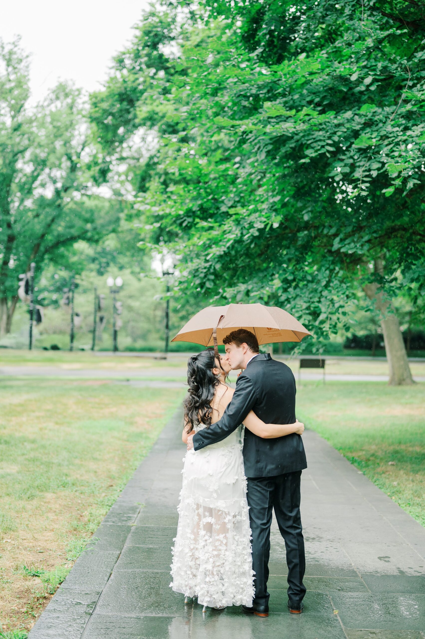 Summer elopement at the DC War Memorial Photographed by Baltimore Wedding Photographer Cait Kramer Photography