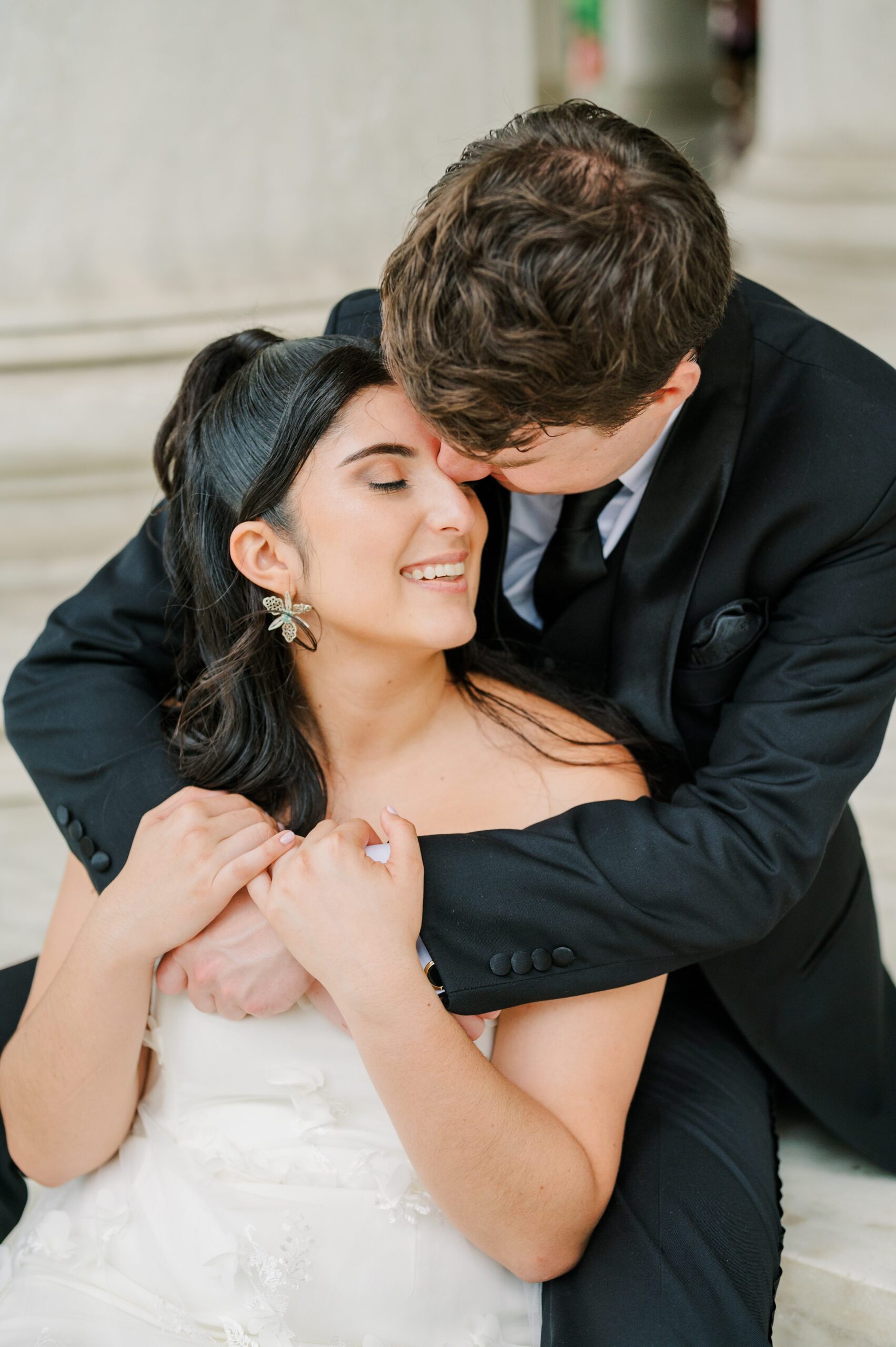 Summer elopement at the DC War Memorial Photographed by Baltimore Wedding Photographer Cait Kramer Photography