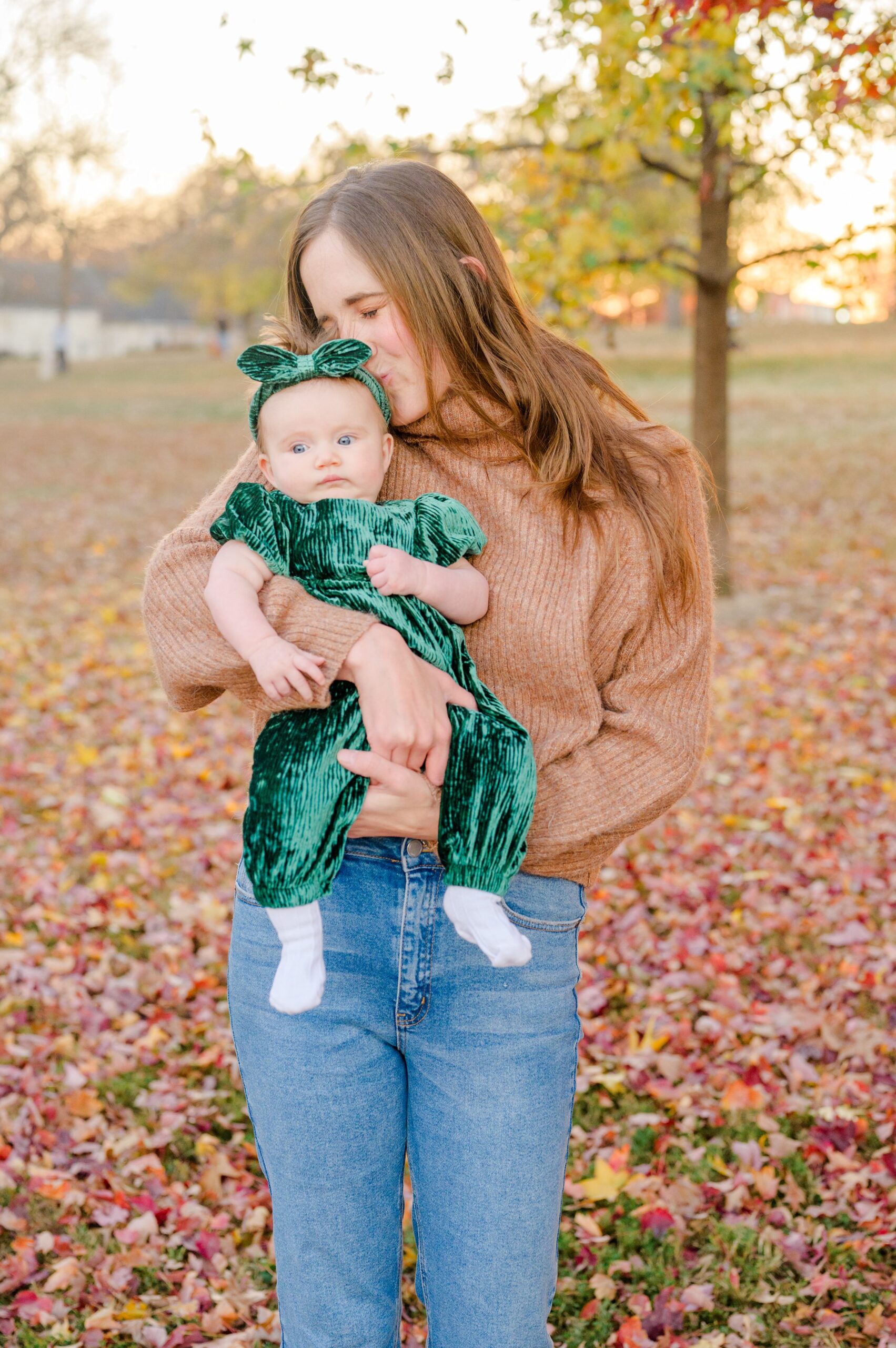 Autumn Family Mini Sessions in Baltimore, Maryland photographed by Baltimore Family Photographer Cait Kramer Photography.