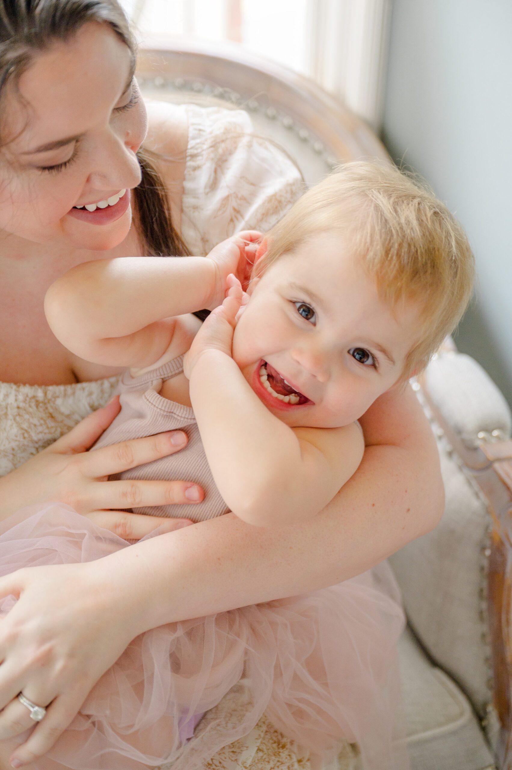 Old Town Alexandria In Home Newborn Session photographed by Baltimore Newborn Photographer Cait Kramer.