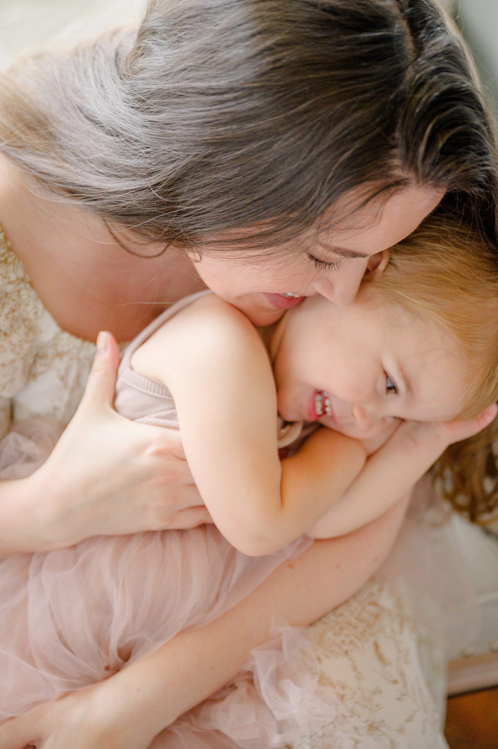 Old Town Alexandria In Home Newborn Session photographed by Baltimore Newborn Photographer Cait Kramer.