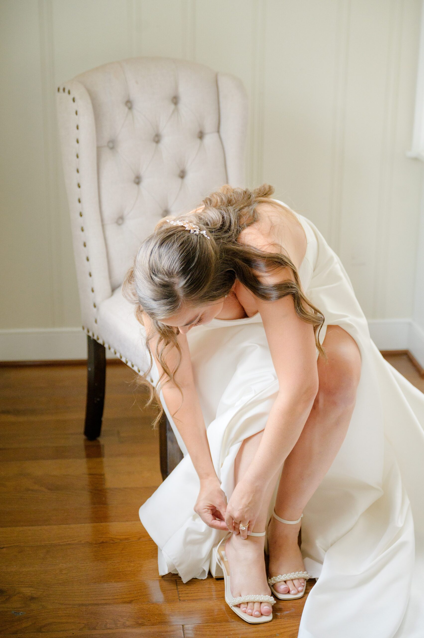 Wedding Day Details at Poplar Springs Manor in Warrenton, Virginia photographed by Baltimore Wedding Photographer Cait Kramer