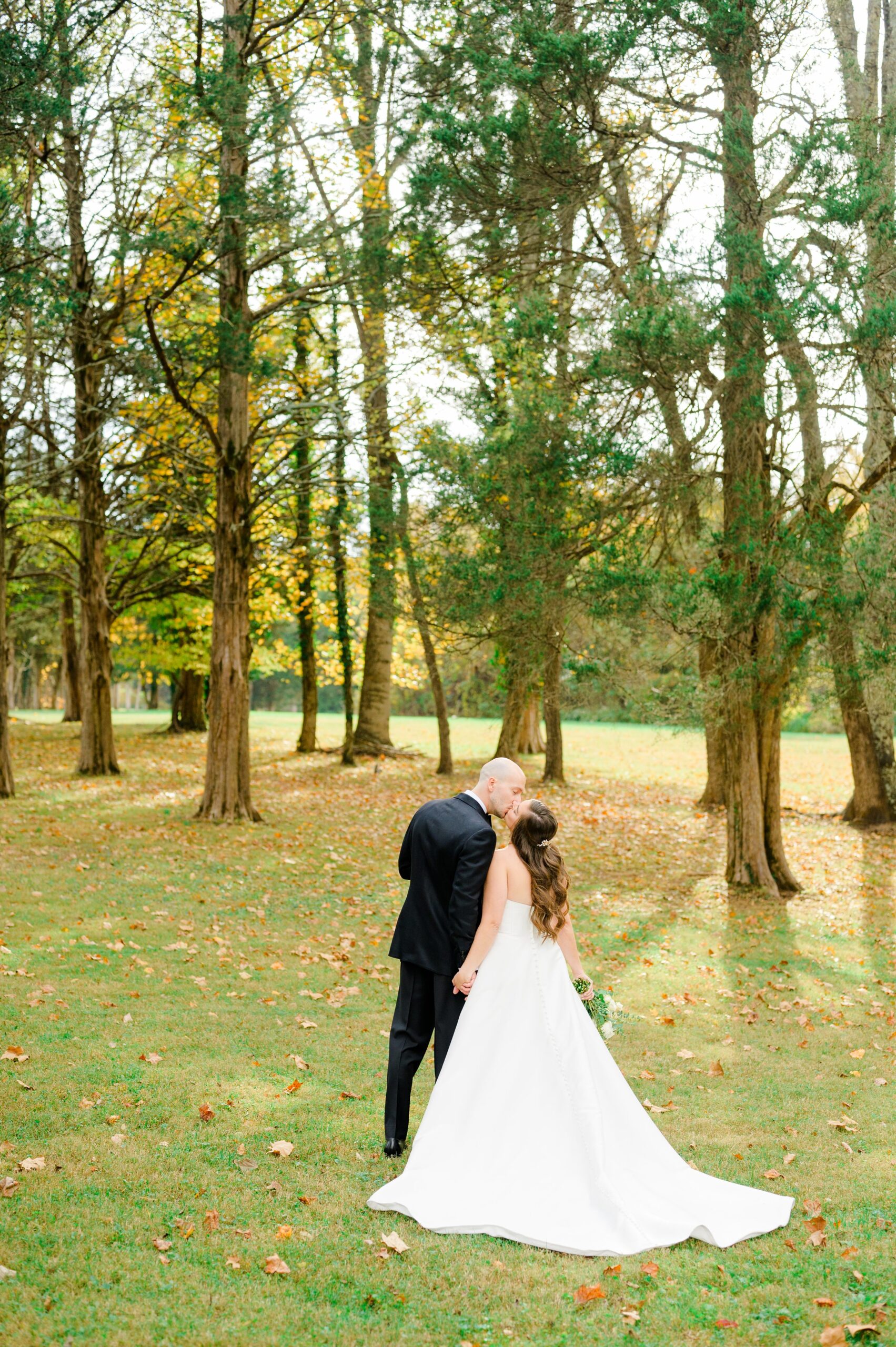 Fall Wedding at Poplar Springs Manor in Warrenton, Virginia photographed by Baltimore Wedding Photographer Cait Kramer