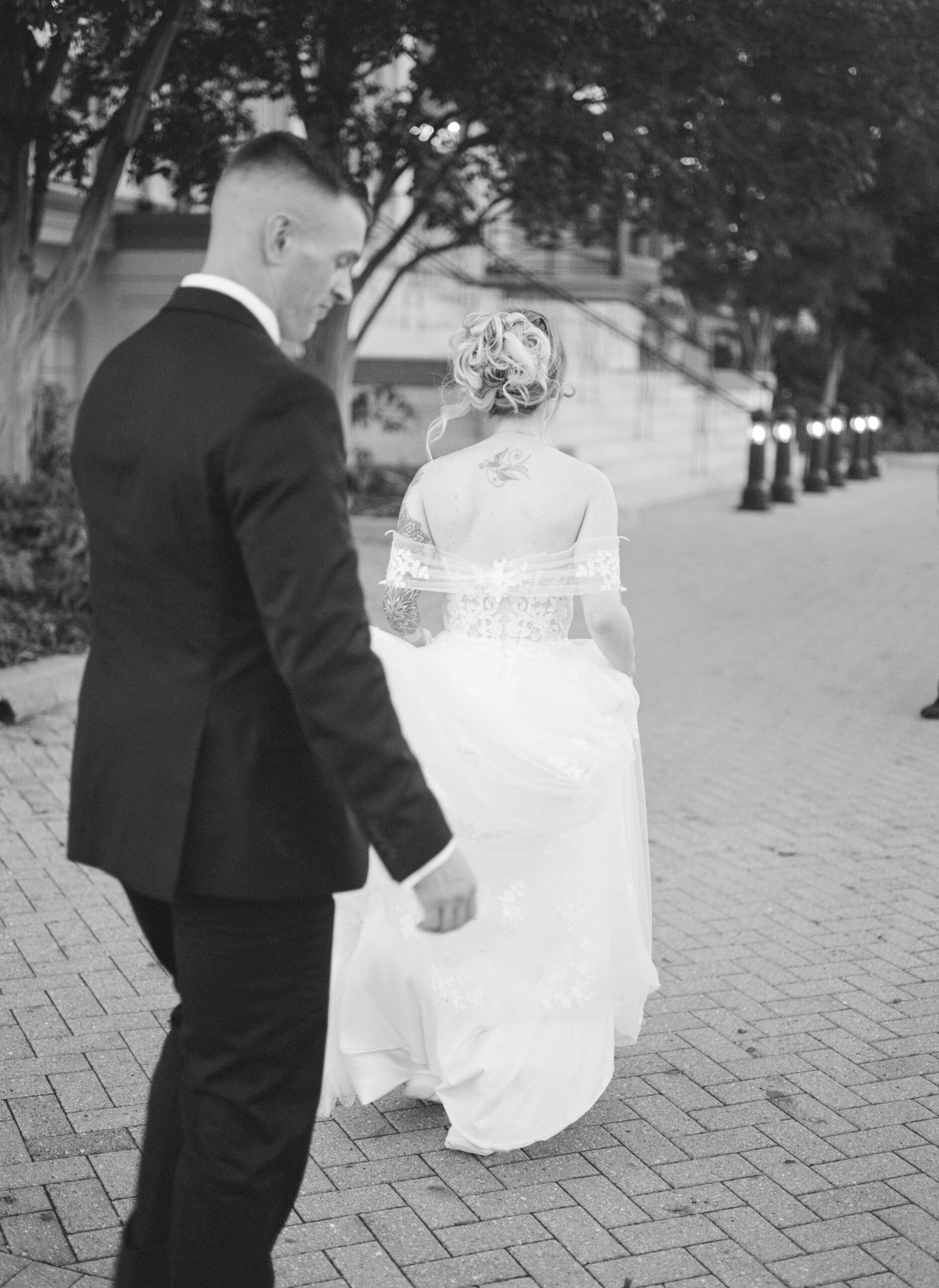 Fall Wedding Day at the Maryland Zoo in Baltimore, MD photographed by Baltimore Wedding Photographer Cait Kramer