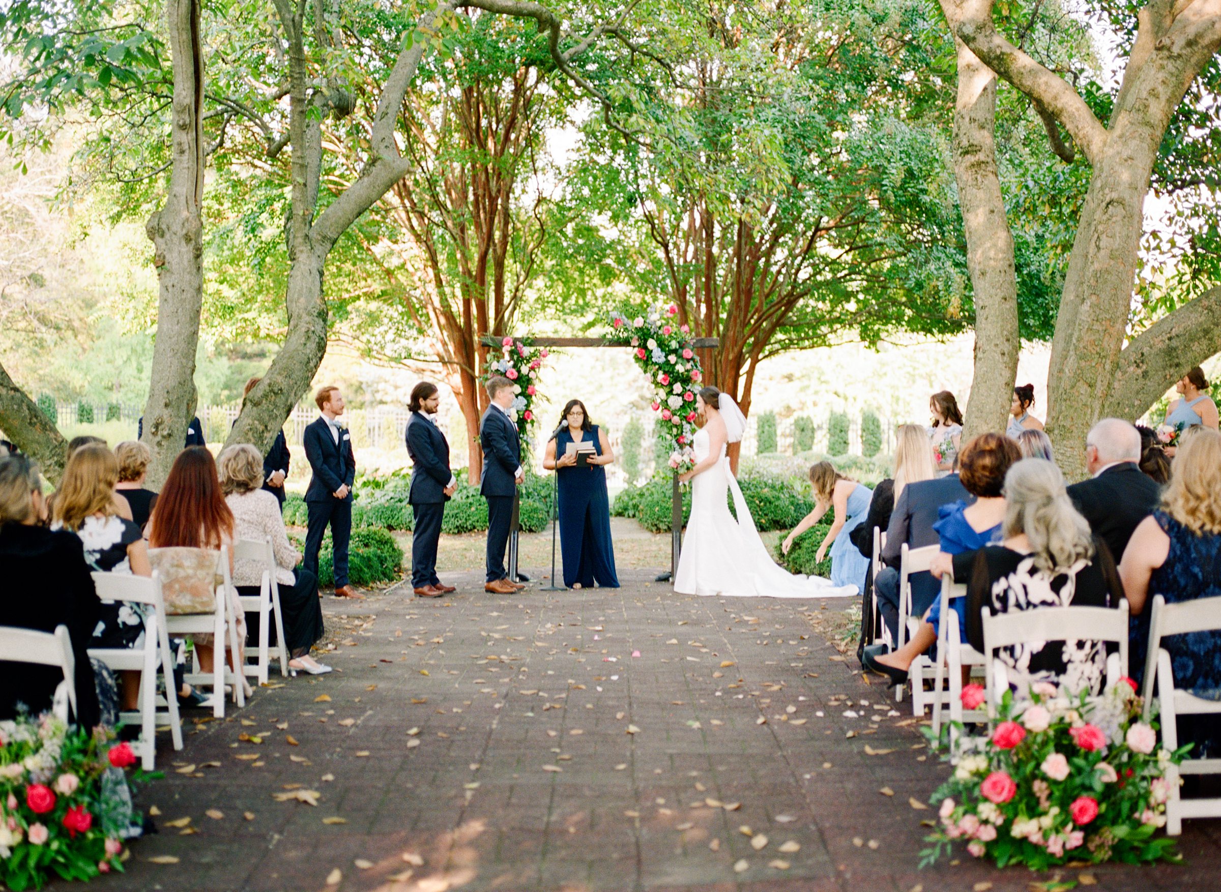 Belmont Manor Wedding Day in Elkridge, Maryland photographed by Baltimore Wedding Photographer Cait Kramer