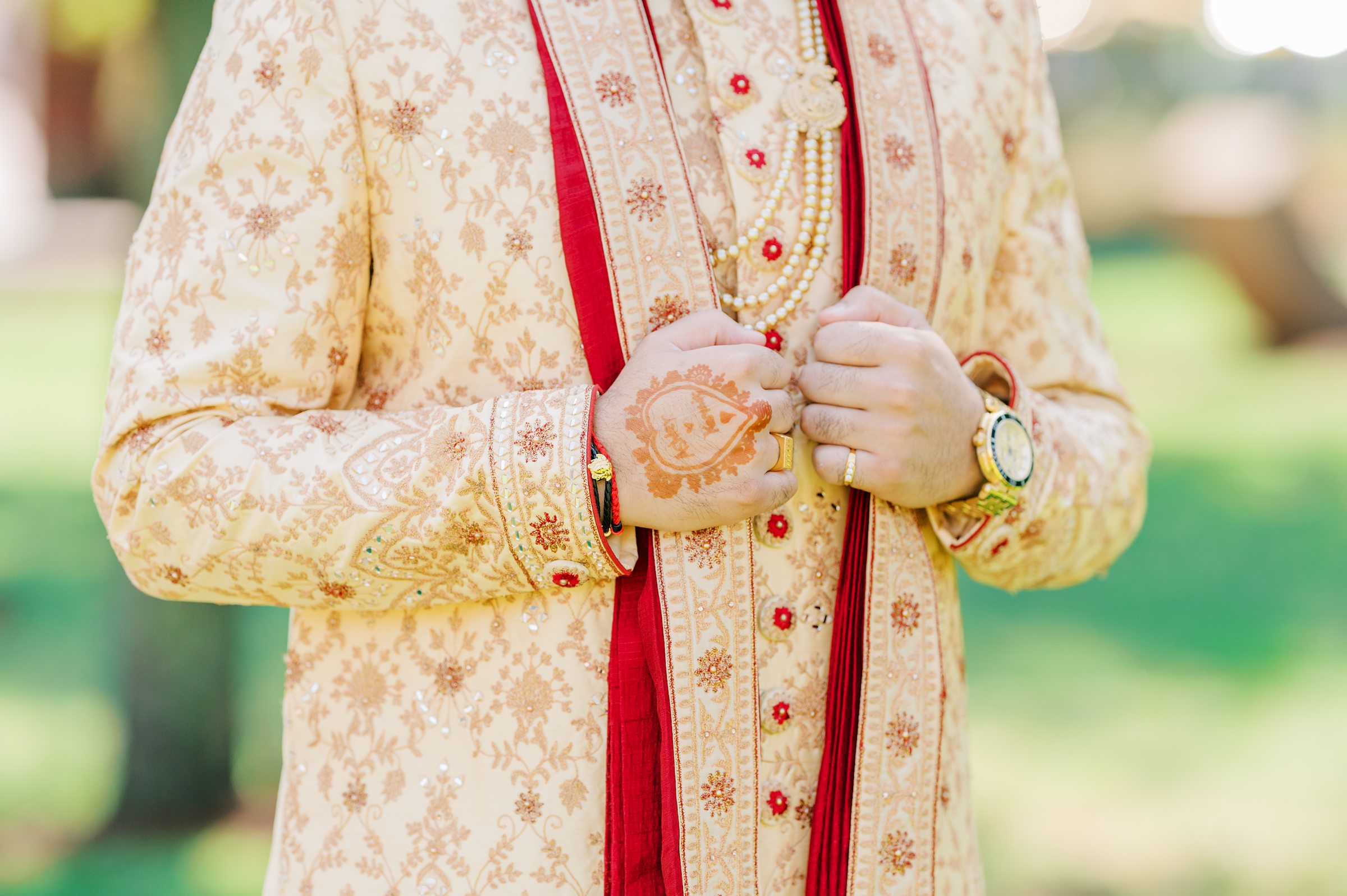 Bride and Groom Portraits at Renaissance Baltimore Harborplace Hotel