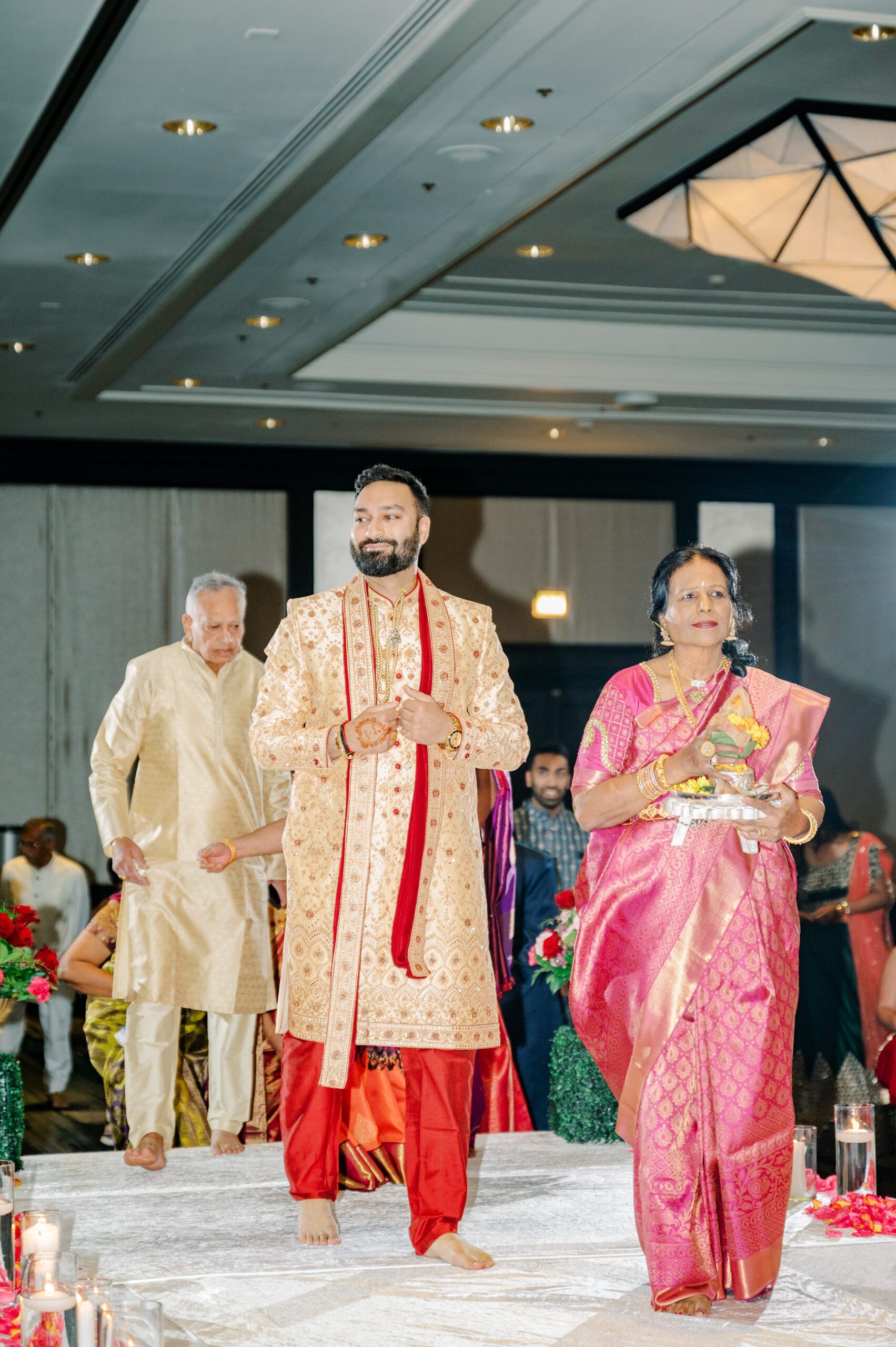 Indian Wedding Ceremony at Renaissance Baltimore Harborplace Hotel