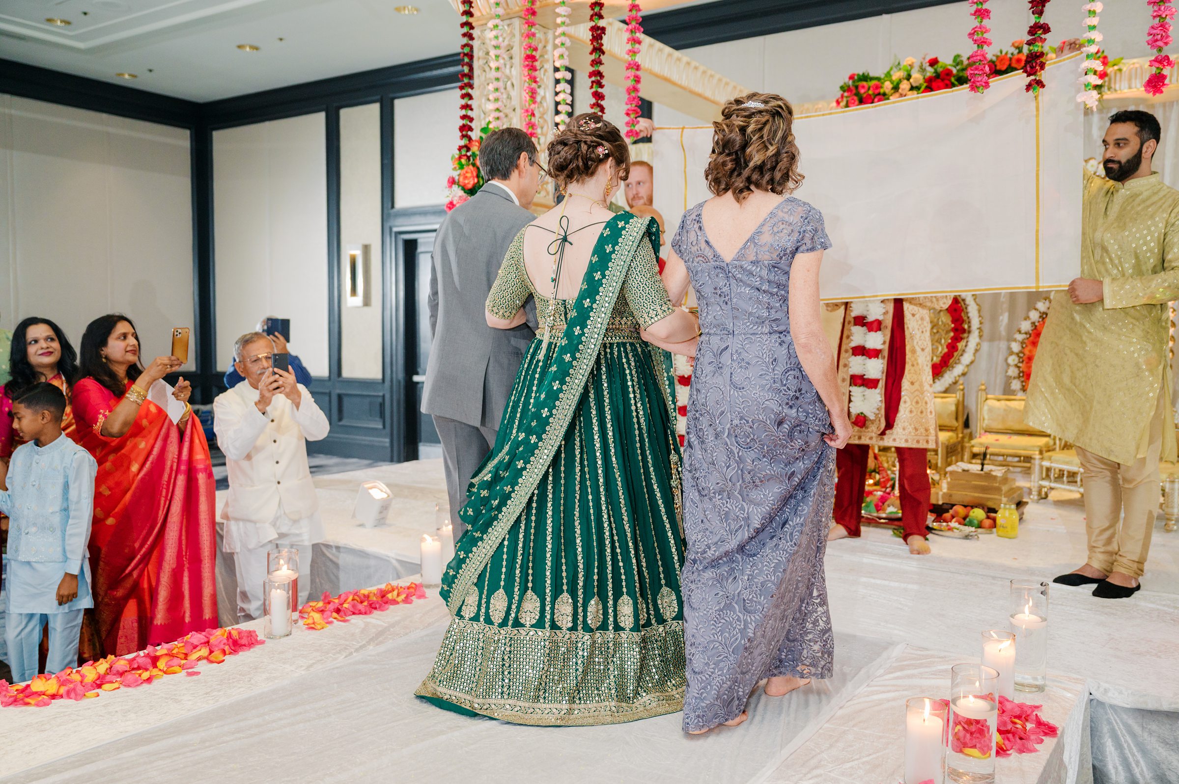 Indian Wedding Ceremony at Renaissance Baltimore Harborplace Hotel